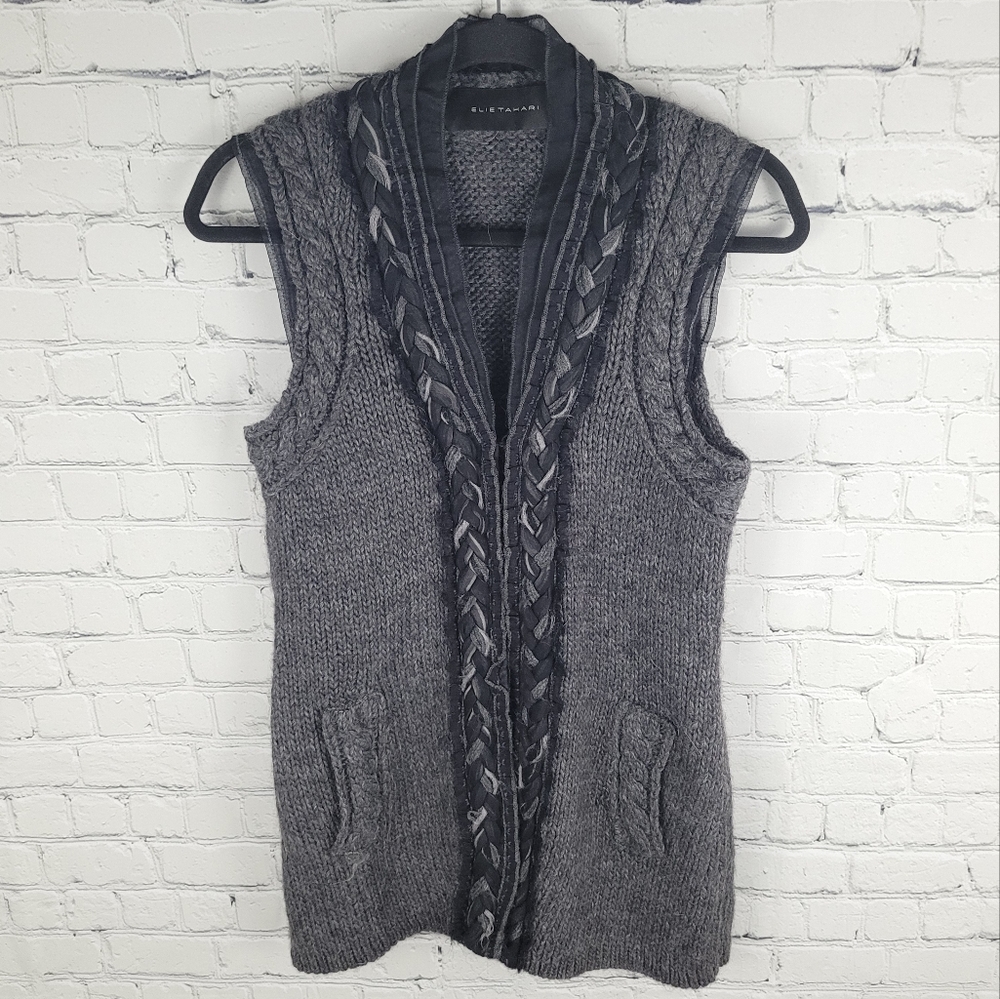 ELLIE TAHARI | wool/alpaca/mohair blend hook-and-eye close knit vest